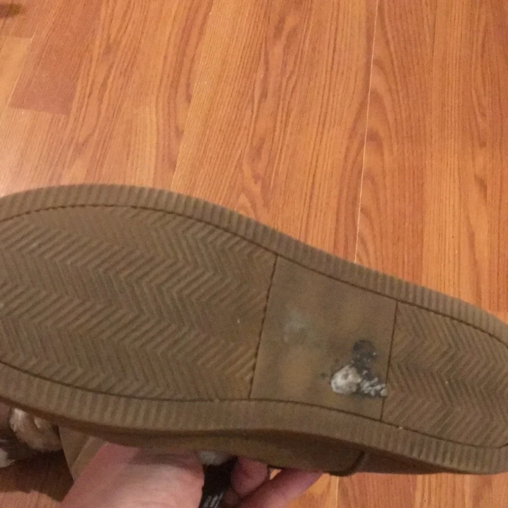 G by Guess Fur lined boots size 9 M (Z)